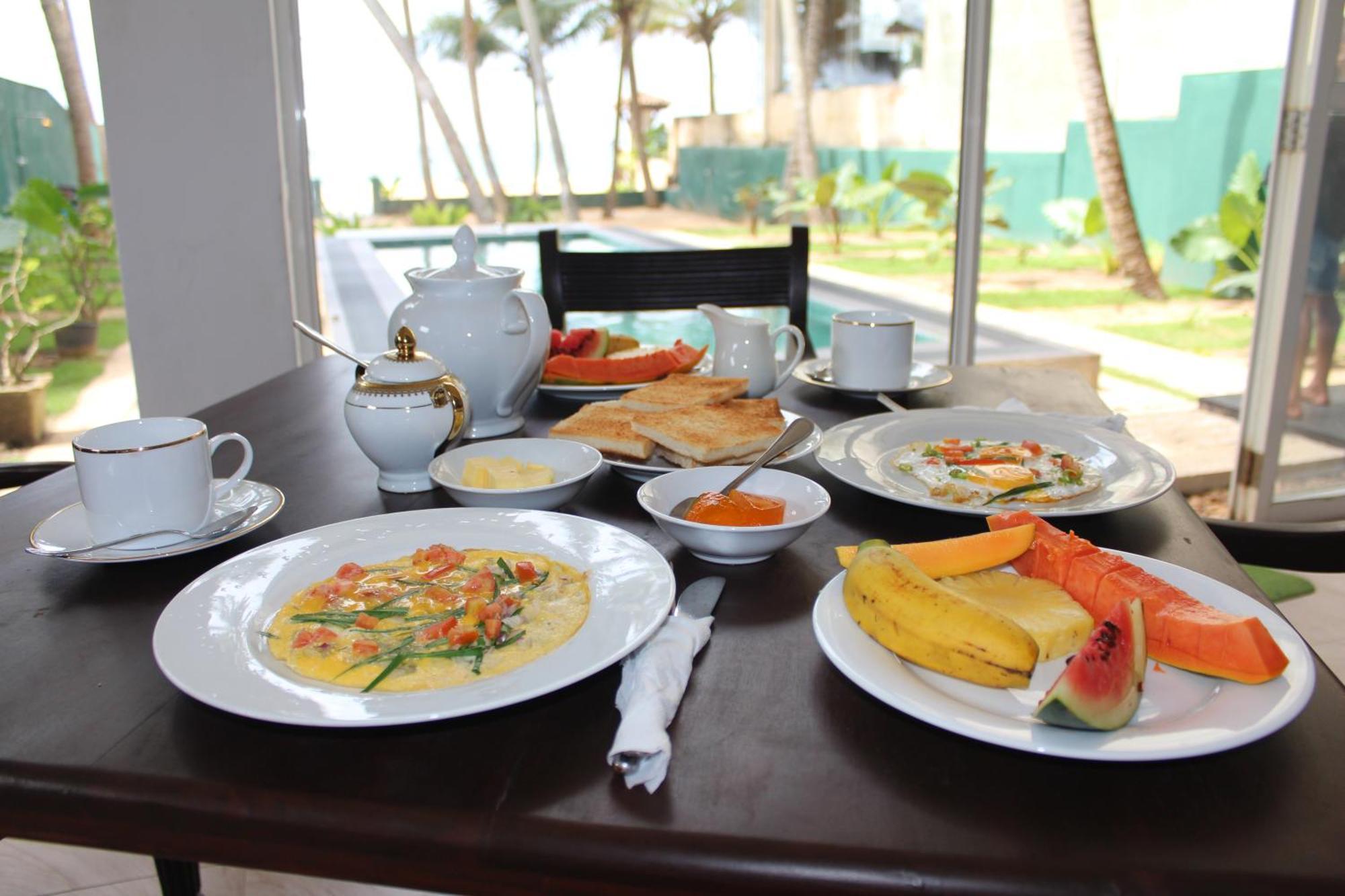 Prana Beach Hotel Ex Guli Хикадува Екстериор снимка