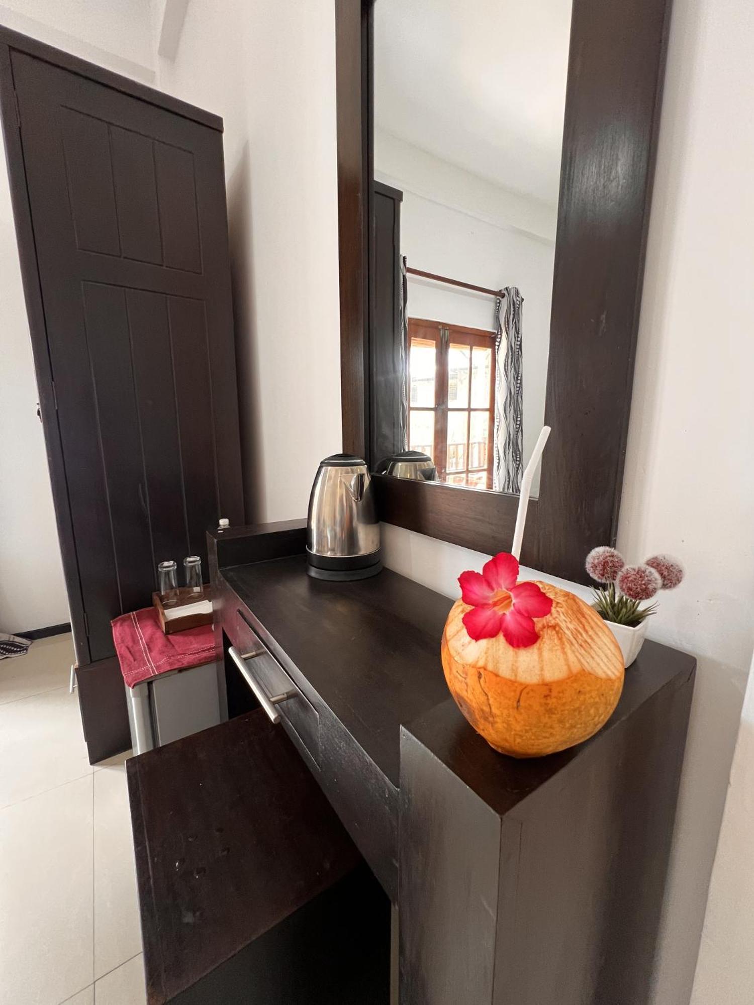 Prana Beach Hotel Ex Guli Хикадува Екстериор снимка