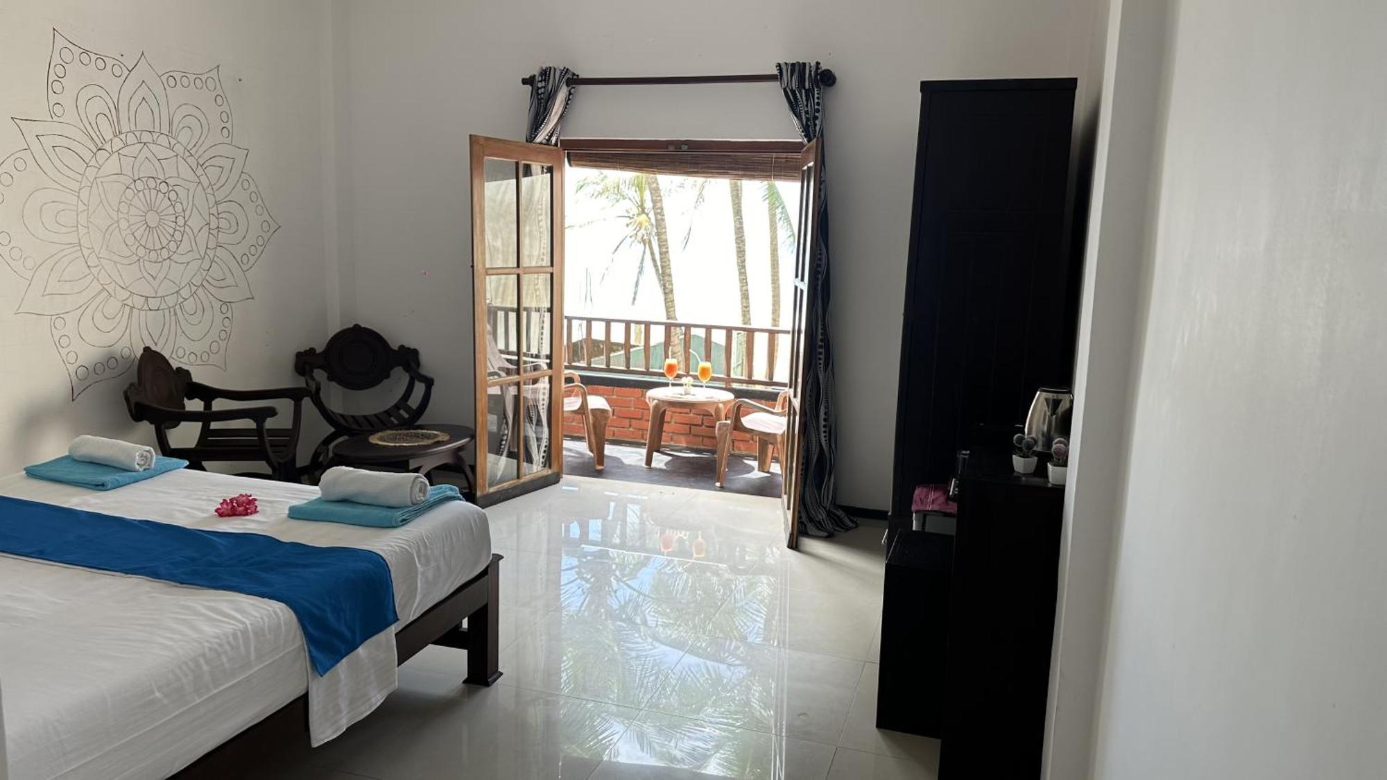 Prana Beach Hotel Ex Guli Хикадува Екстериор снимка