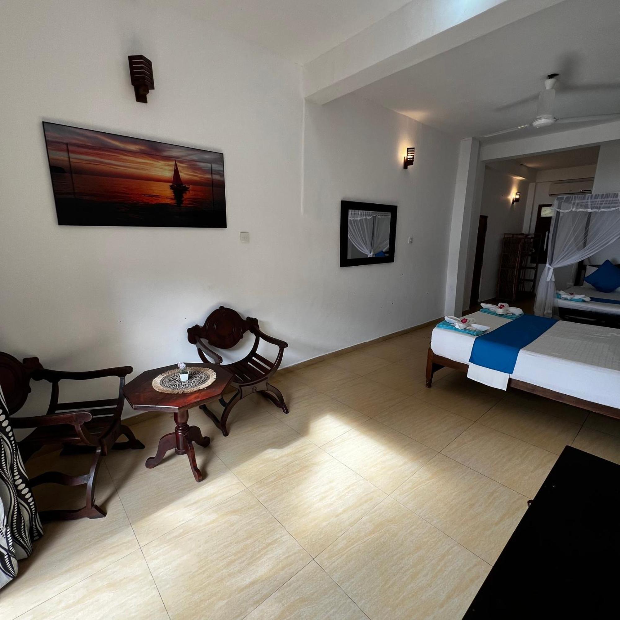 Prana Beach Hotel Ex Guli Хикадува Екстериор снимка